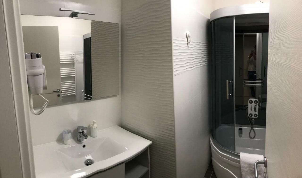 Time Out Aparthotel Casalecchio Di Reno Ngoại thất bức ảnh